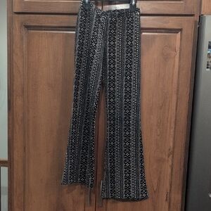 Black and White Patterned Women's Pants